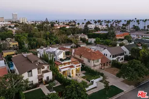 218 Alta Ave, Santa Monica, CA 90402 - Photo 30