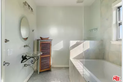 1642 Elevado St, Los Angeles, CA 90026 - Photo 18
