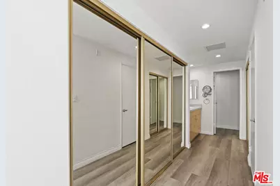 321 S San Vicente Blvd #101, Los Angeles, CA 90048 - Photo 10