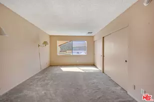 17105 Palisades Cir, Pacific Palisades, CA 90272 - Photo 16