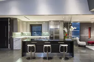 12318 W Sunset Blvd, Los Angeles, CA 90049 - Photo 8