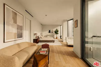 211 W Elm Ct #29A, Los Angeles, CA 90067 - Photo 14