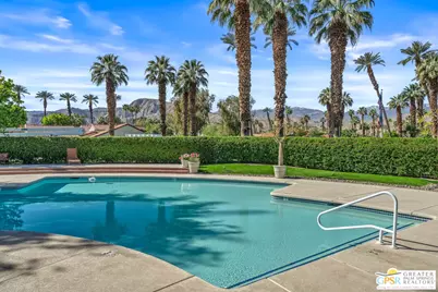 2 Calle Navarros, Rancho Mirage, CA 92270 - Photo 46