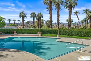 2 Calle Navarros, Rancho Mirage, CA 92270 - Photo 46
