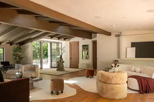 18001 Boris Dr, Encino, CA 91316 - Photo 10