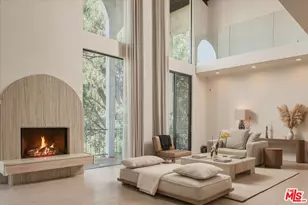 2299 Gloaming Way, Beverly Hills, CA 90210 - Photo 10