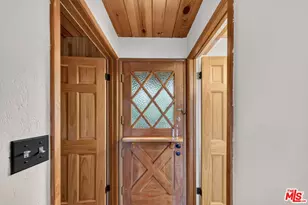 691 Santa Barbara Ave, Sugarloaf, CA 92386 - Photo 20