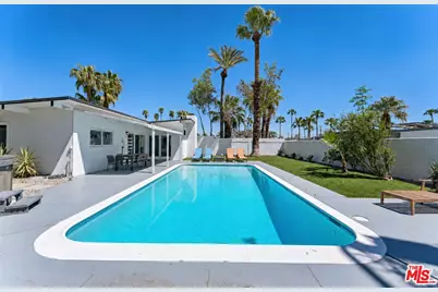 547 N Farrell Dr, Palm Springs, CA 92262 - Photo 24