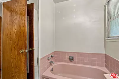 909 E Nordby St, Carson, CA 90746 - Photo 24