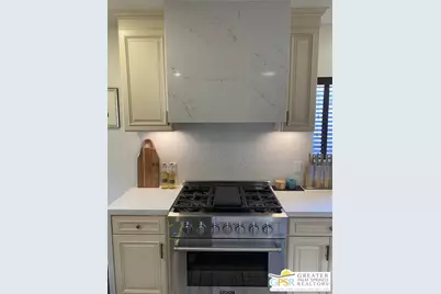 13435 Erwin St, Los Angeles, CA 91401 - Photo 14