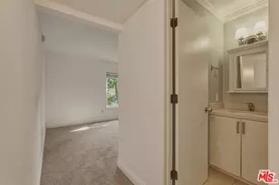 18350 Hatteras St, Tarzana, CA 91356 - Photo 28