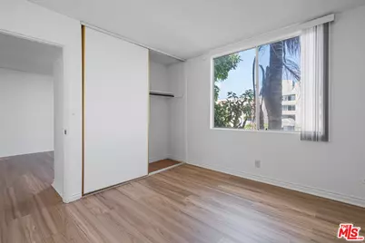 210 S La Fayette Park Pl #201, Los Angeles, CA 90057 - Photo 14