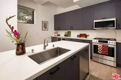 4752 Baltimore St, Los Angeles, CA 90042 - Photo 14