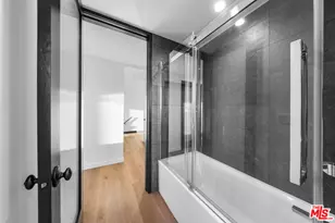 5690 Hill Oak Dr, Los Angeles, CA 90068 - Photo 10