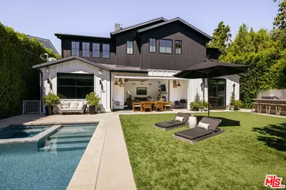 12406 Milbank St, Los Angeles, CA 91604 - Photo 6