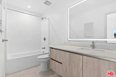 2523 S Orange Dr, Los Angeles, CA 90016 - Photo 30