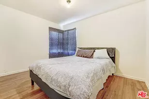 10513 Cimarron St, Los Angeles, CA 90047 - Photo 6