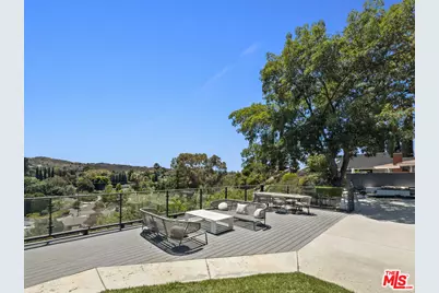 20326 Alerion Pl, Los Angeles, CA 91364 - Photo 14
