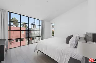 1317 Cabrillo Ave, Los Angeles, CA 90291 - Photo 14