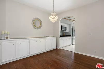 10630 Eastborne Ave #306, Los Angeles, CA 90024 - Photo 6