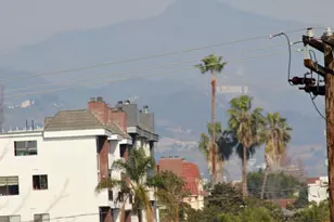 10630 Eastborne Ave, Los Angeles, CA 90024 - Photo 34