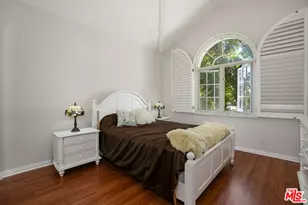 10630 Eastborne Ave, Los Angeles, CA 90024 - Photo 28