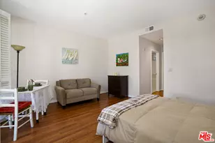 10630 Eastborne Ave, Los Angeles, CA 90024 - Photo 30