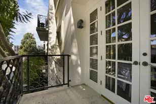10630 Eastborne Ave, Los Angeles, CA 90024 - Photo 26