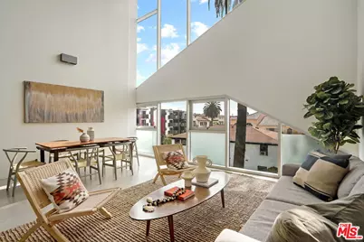 803 Wilcox Ave #10, Los Angeles, CA 90038 - Photo 14