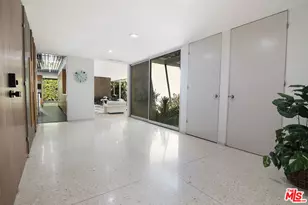 5000 Queen Victoria Rd, Woodland Hills, CA 91364 - Photo 8
