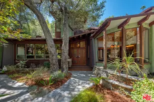 3851 Kingswood Rd, Sherman Oaks, CA 91403 - Photo 2