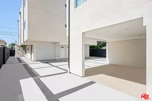 636 W 76th St, Los Angeles, CA 90044 - Photo 14