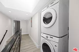 636 W 76th St, Los Angeles, CA 90044 - Photo 36