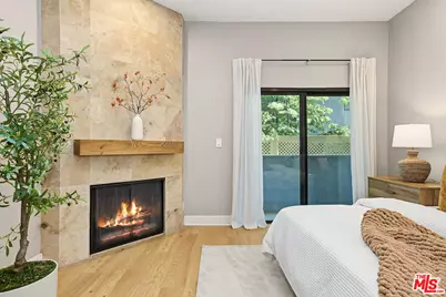839 Larrabee St #2, West Hollywood, CA 90069 - Photo 20