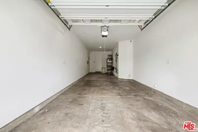 1209 N Commonwealth Ave, Los Angeles, CA 90029 - Photo 22