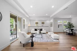 270 Lockford, Irvine, CA 92602 - Photo 2