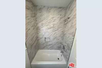 4504 S Hoover St, Los Angeles, CA 90037 - Photo 6