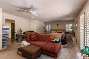 19717 Wells Dr, Los Angeles, CA 91364 - Photo 24