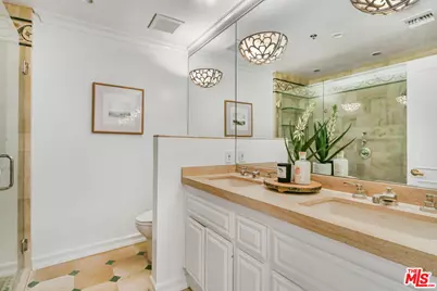 211 California Ave #501, Santa Monica, CA 90403 - Photo 24