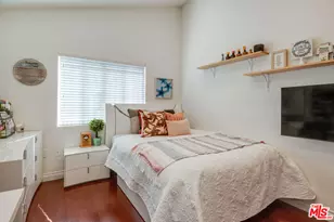 1245 S Muirfield Rd, Los Angeles, CA 90019 - Photo 10