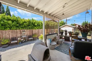 1245 S Muirfield Rd, Los Angeles, CA 90019 - Photo 28