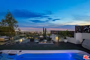 9270 Kinglet Dr, Los Angeles, CA 90069 - Photo 40