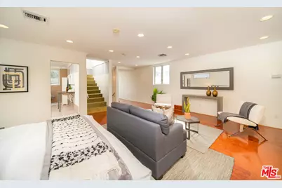 46 Rose Ave, Los Angeles, CA 90291 - Photo 20
