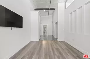 3785 Wilshire Blvd, Los Angeles, CA 90010 - Photo 24