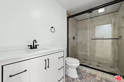 10941 Cardamine Pl, Los Angeles, CA 91042 - Photo 22