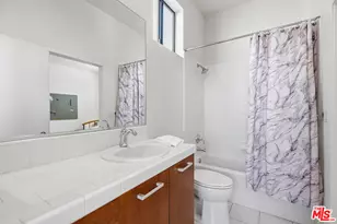 12912 Discovery Crk, Playa Vista, CA 90094 - Photo 34