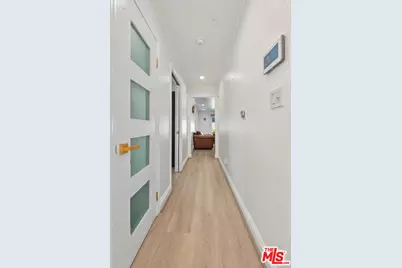 5183 Obama Blvd, Los Angeles, CA 90016 - Photo 8