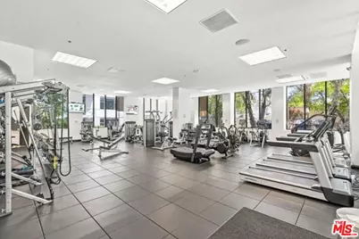 10724 Wilshire Blvd #803, Los Angeles, CA 90024 - Photo 20