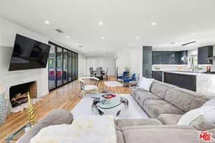 17409 Kinzie St, Los Angeles, CA 91325 - Photo 2