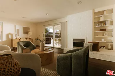 22251 Kittridge St, Los Angeles, CA 91303 - Photo 4